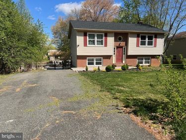 12 MCLAUGHLIN STREET , STAFFORD, VA 22556