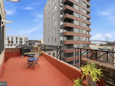 115 19 CUTHBERT STREET, Unit H, PHILADELPHIA, PA 19106