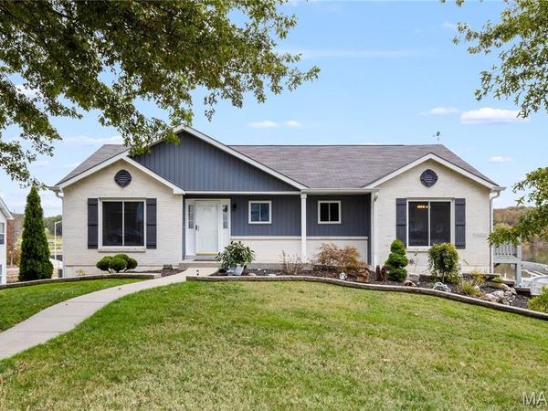 10107 Greenbriar Court , Foristell, MO 63348