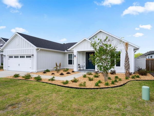 462 SW 144TH DRIVE , NEWBERRY, FL 32669