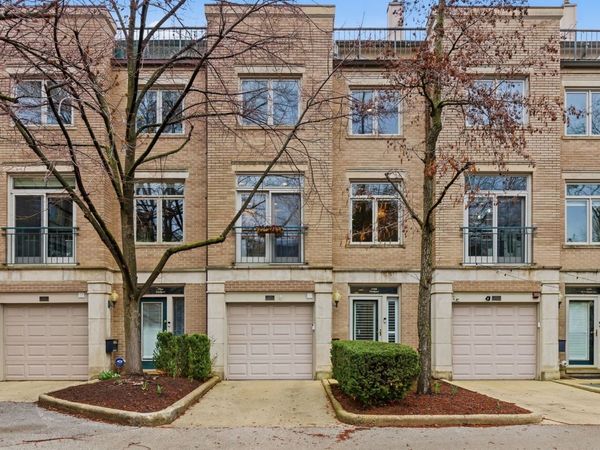 2718 N Southport Avenue, Unit B, Chicago, IL 60614