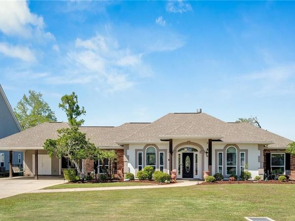 112 COTTAGE Drive, Luling, LA 70070