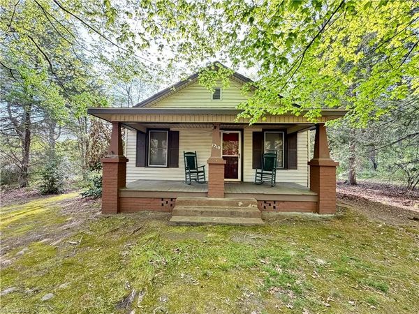 1210 Jackson Lake Road, High Point, NC 27263