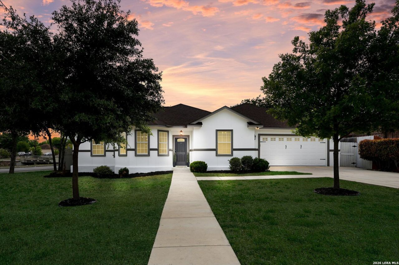 8827 Wilma Jean Dr, San Antonio, TX 78224 Main Photo
