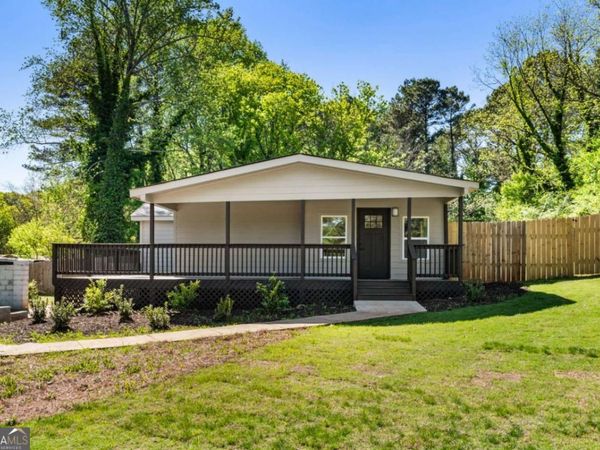 8859 Thomas Road, Jonesboro, GA 30238