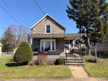 17 Dudley Avenue, Yorkville, NY 13495