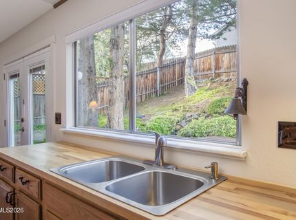 3815 Kings Row, Reno, NV 89503 Photo