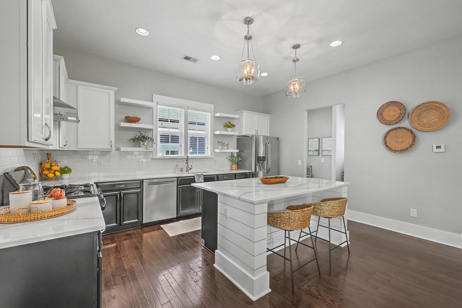 102 Ilderton Street Photo 13