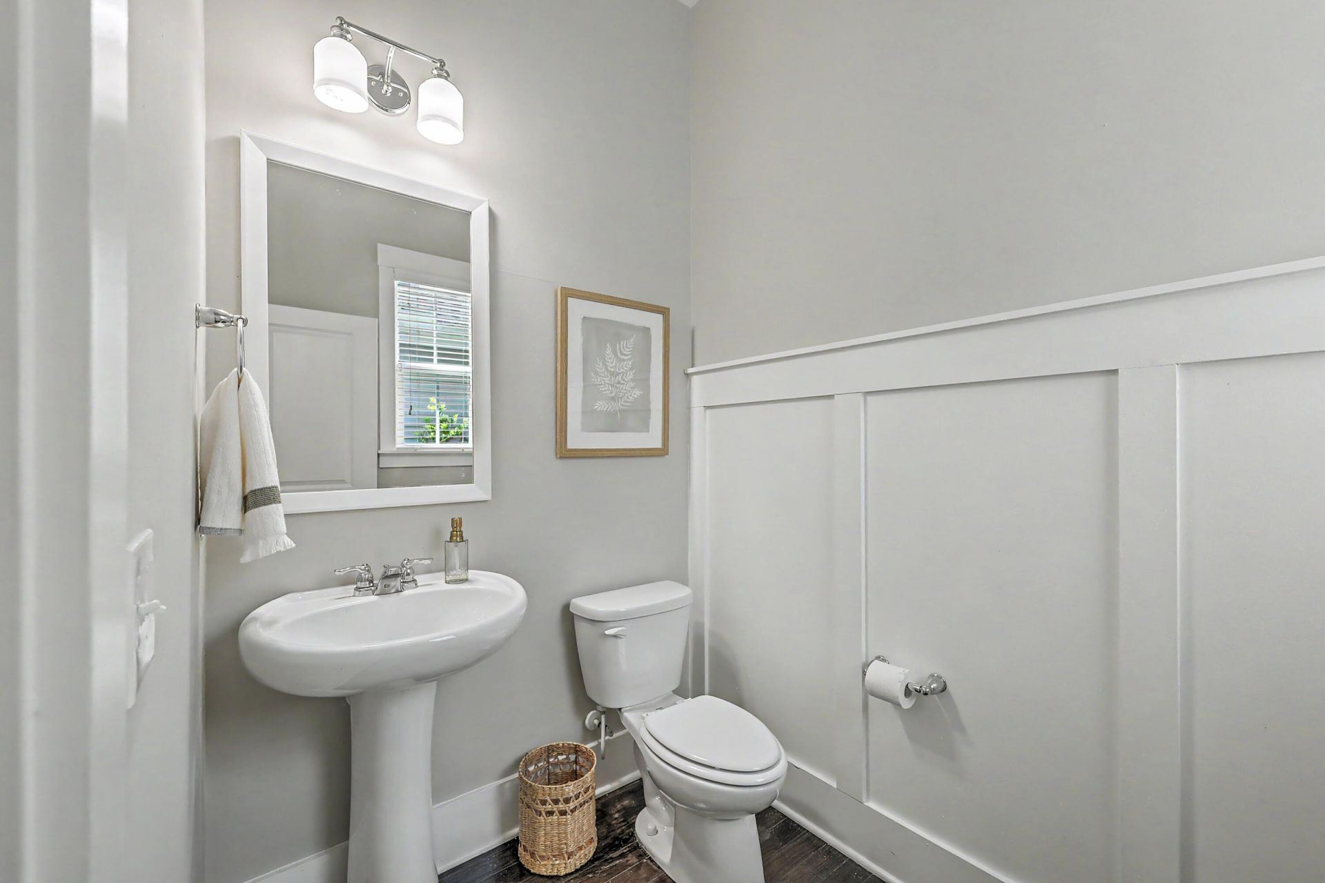 102 Ilderton Street Photo 20