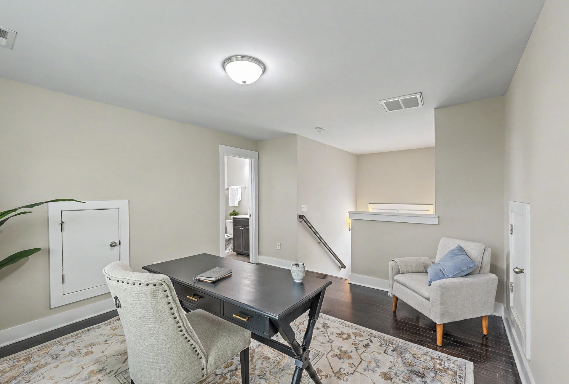 102 Ilderton Street Photo 35