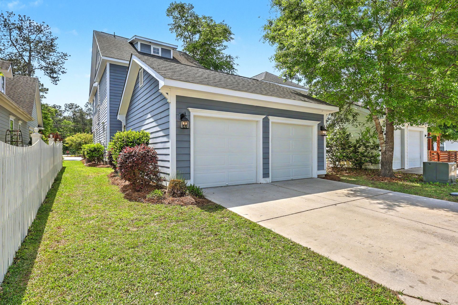 102 Ilderton Street Photo 40