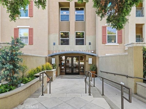 128 N Oak Knoll Avenue, Unit 317, Pasadena, CA 91101