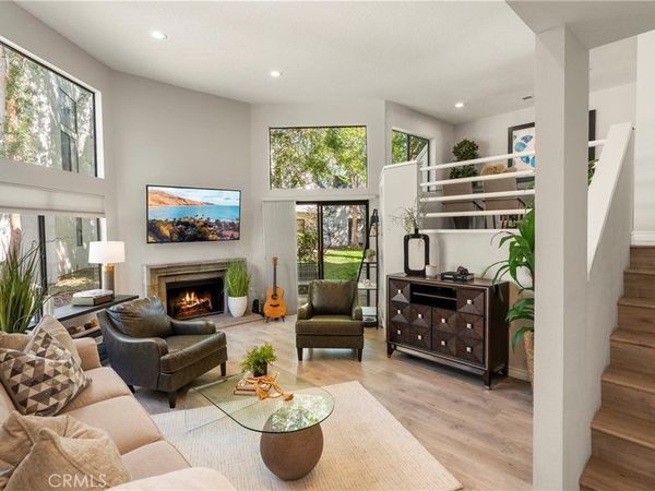 152 N Singingwood, Orange, CA 92869