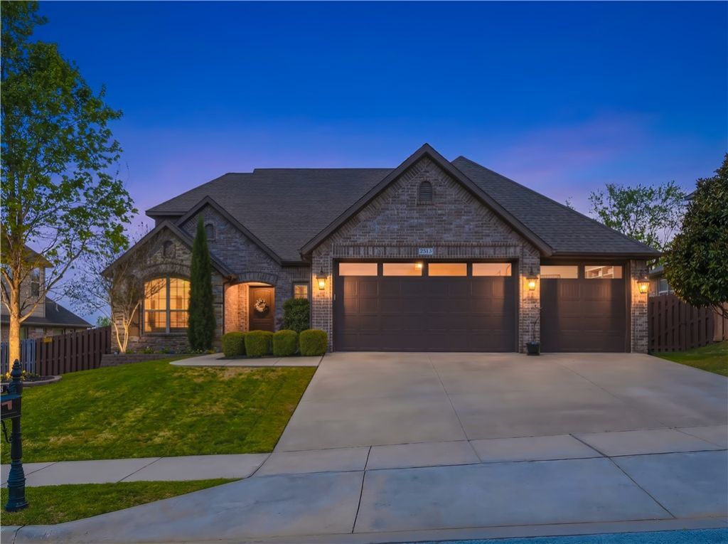 2513 S Horizon Boulevard, Rogers, AR 72758 Main Photo