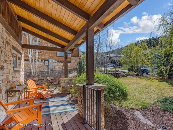 101 Cliff Rose Way, Glenwood Springs, CO 81601