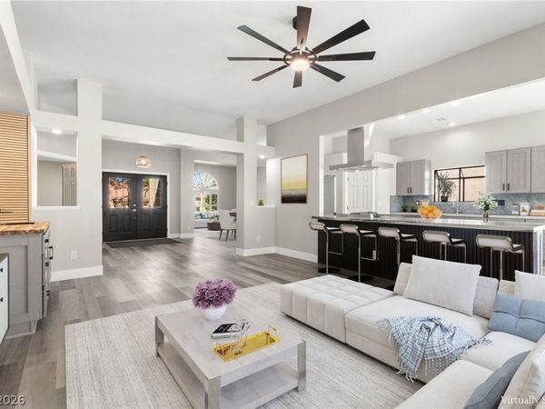 5121 Burr Oak Drive , Las Vegas, NV 89130