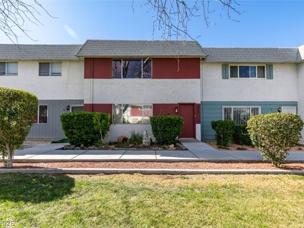 225 Greenbriar Townhouse Way , Las Vegas, NV 89121