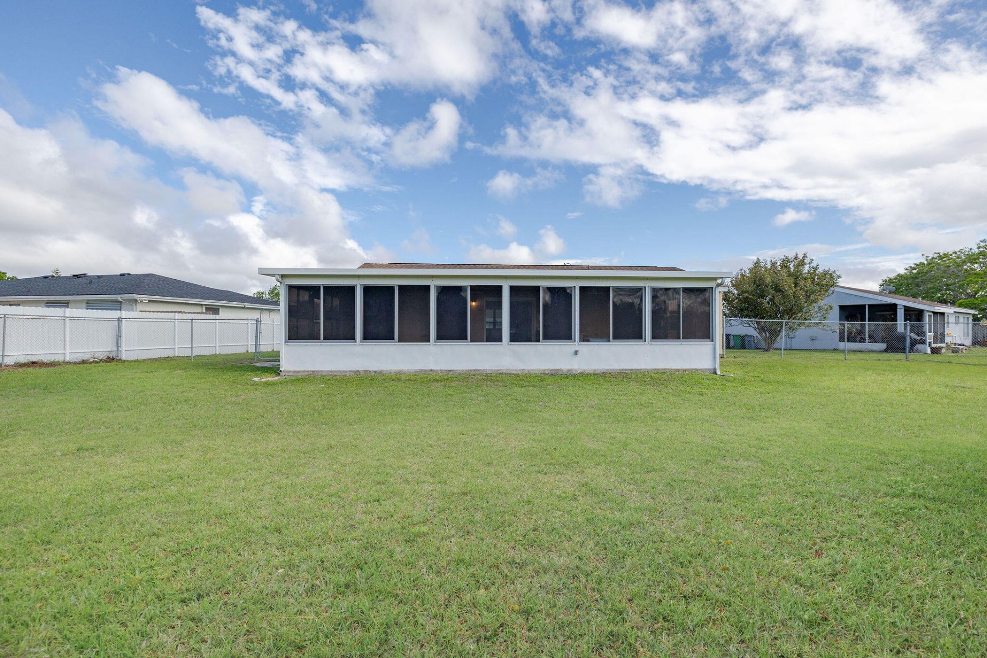 2042 SE Oxmoor Terrace, Port Saint Lucie, FL 34952 Photo