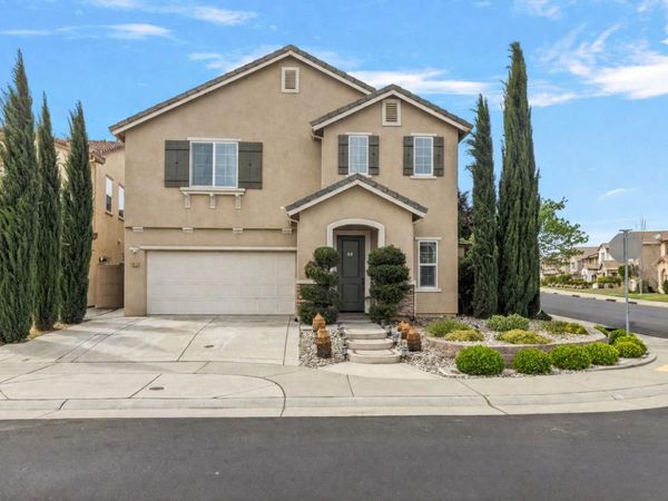 9848 Porto Bay Dr, Elk Grove, CA 95757