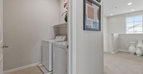 9848 Porto Bay Dr, Elk Grove, CA 95757 Photo