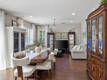 9848 Porto Bay Dr, Elk Grove, CA 95757 Photo