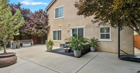 9848 Porto Bay Dr, Elk Grove, CA 95757 Photo