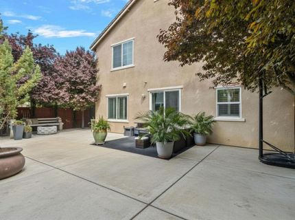 9848 Porto Bay Dr, Elk Grove, CA 95757 Photo
