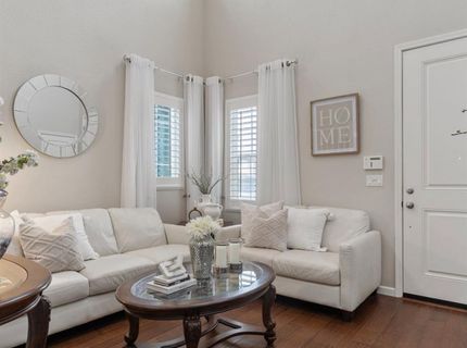 9848 Porto Bay Dr, Elk Grove, CA 95757 Photo