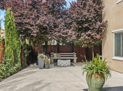 9848 Porto Bay Dr, Elk Grove, CA 95757 Photo