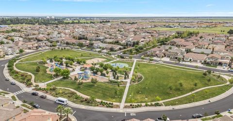 9848 Porto Bay Dr, Elk Grove, CA 95757 Photo