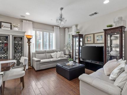 9848 Porto Bay Dr, Elk Grove, CA 95757 Photo