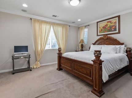 9848 Porto Bay Dr, Elk Grove, CA 95757 Photo