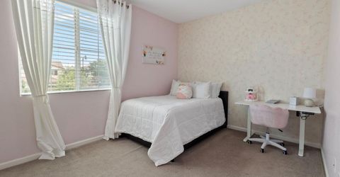 9848 Porto Bay Dr, Elk Grove, CA 95757 Photo