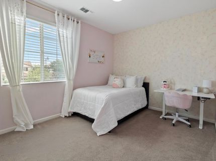 9848 Porto Bay Dr, Elk Grove, CA 95757 Photo