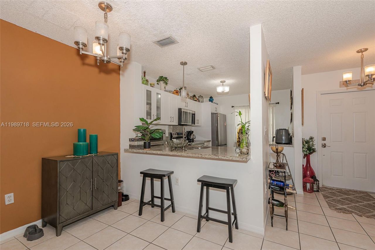 17757 SW 141st Ct, Miami, FL 33177 Photo