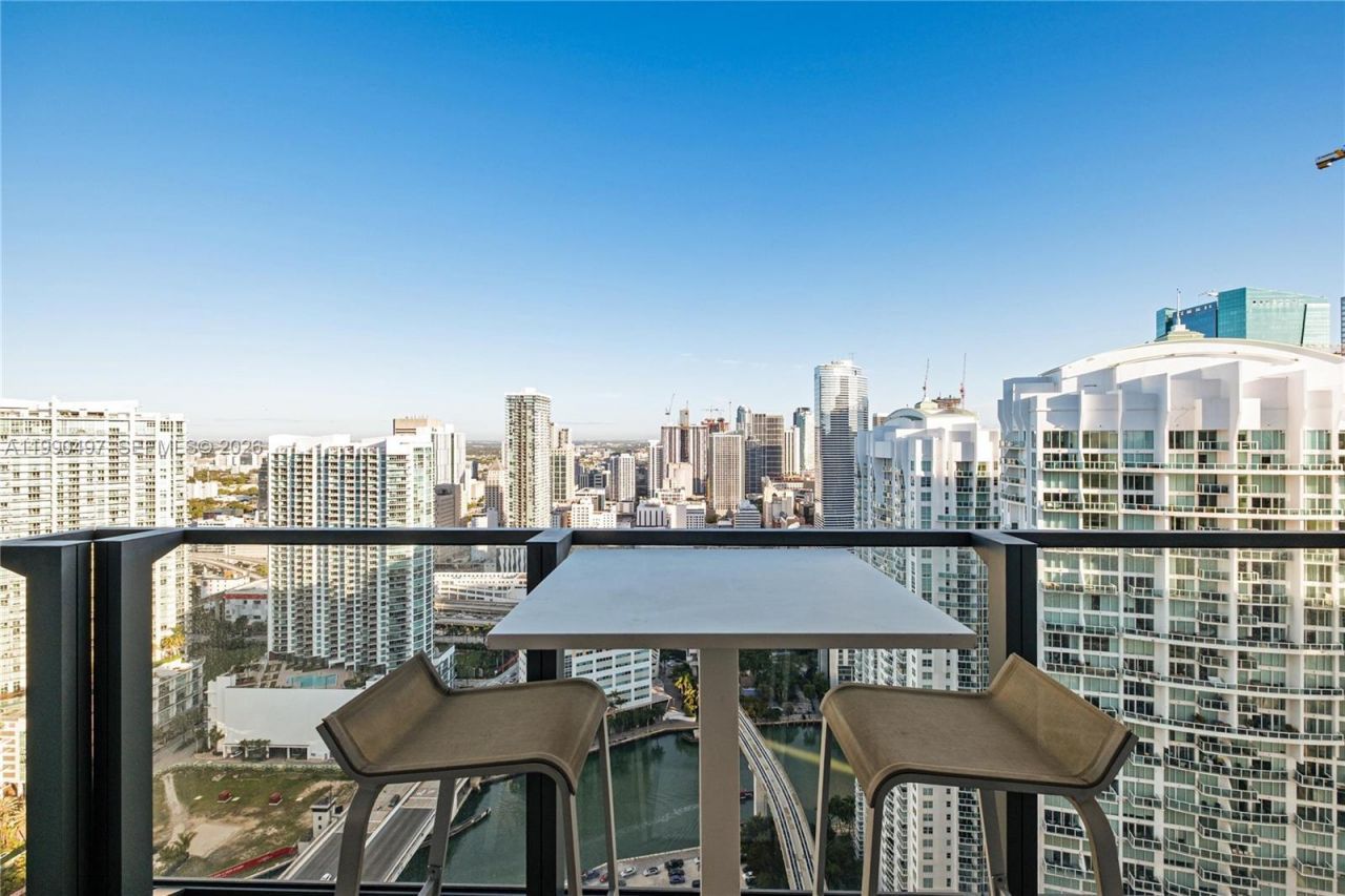 68 SE 6th St, Unit 3711, Miami, FL 33131 Photo