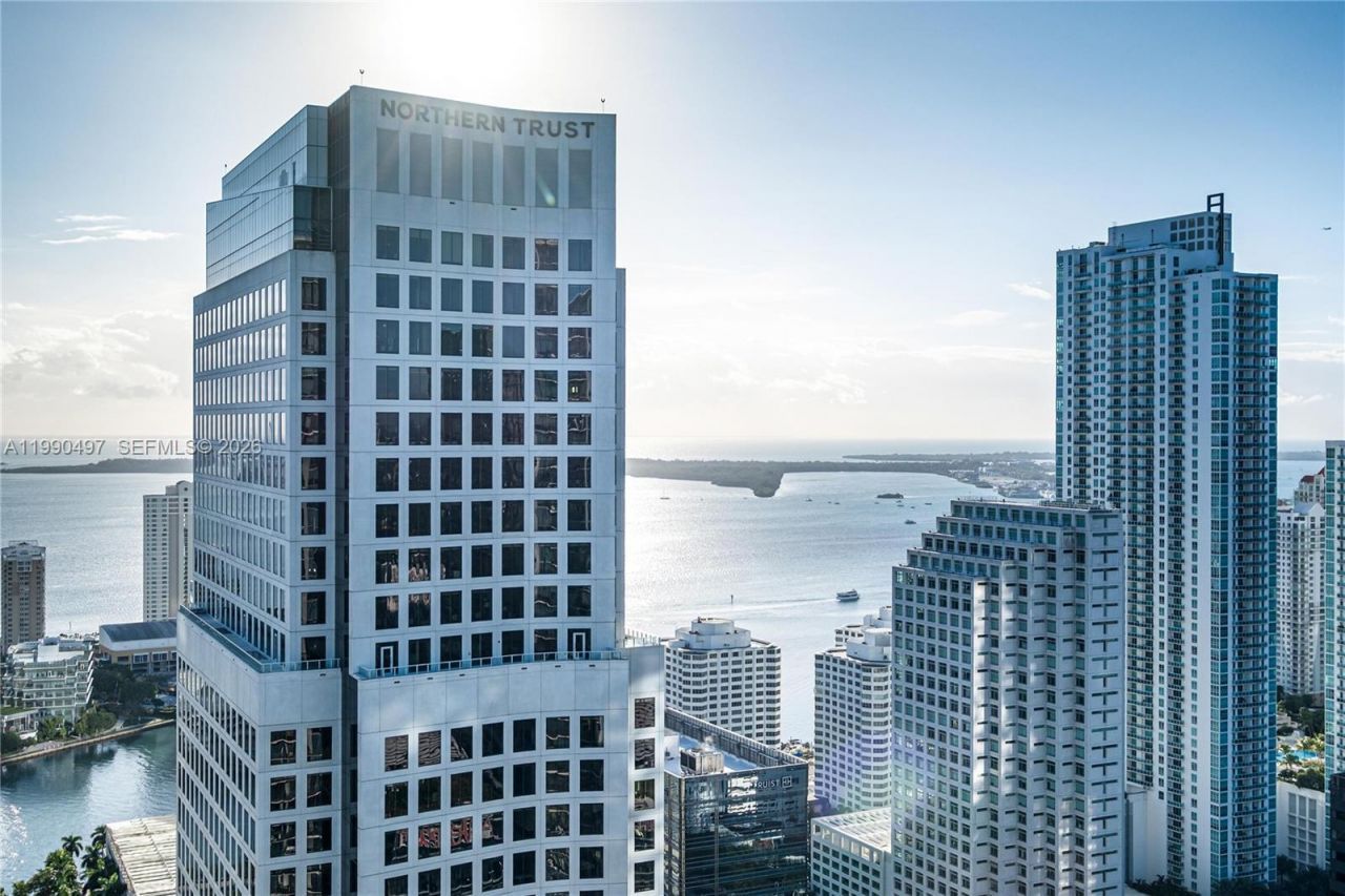 68 SE 6th St, Unit 3711, Miami, FL 33131 Photo