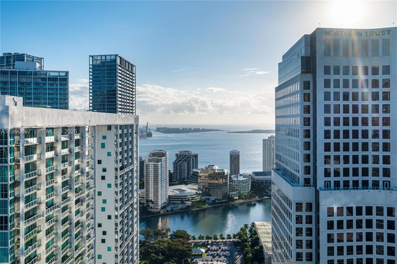 68 SE 6th St, Unit 3711, Miami, FL 33131 Photo