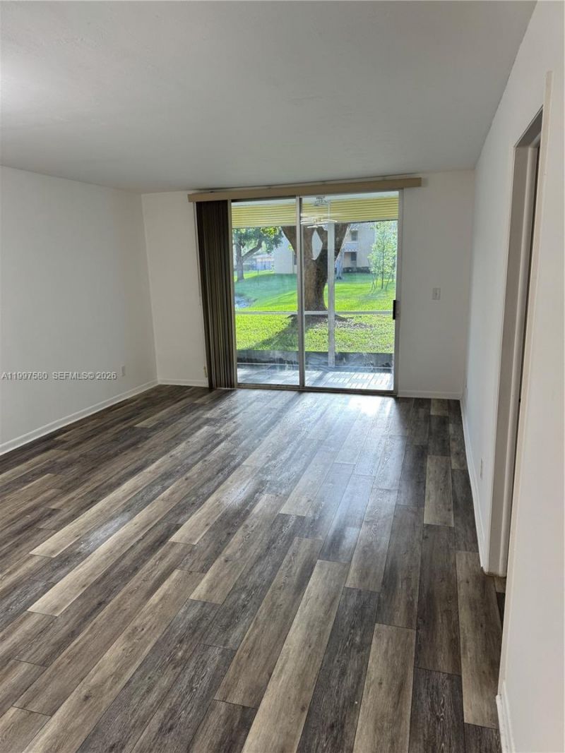 6150 NW 62nd St, Unit 106, Tamarac, FL 33319 Photo