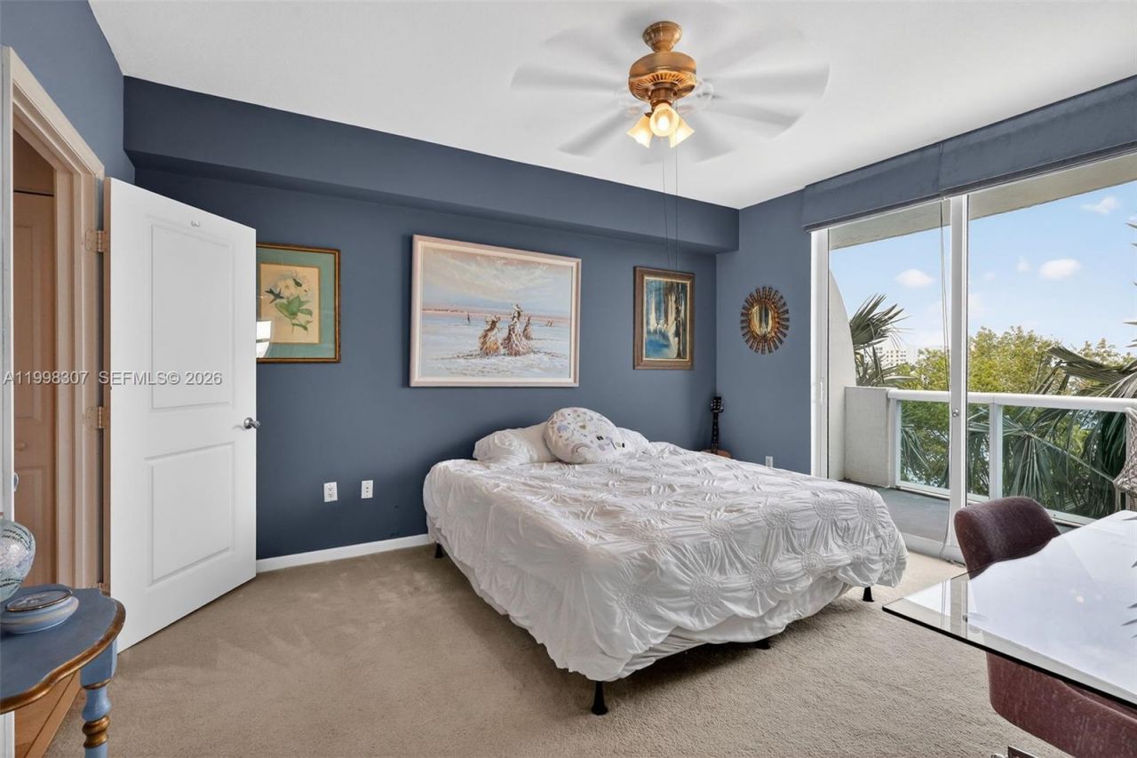 7910 Harbor Island Dr, Unit 406, North Bay Village, FL 33141 Photo