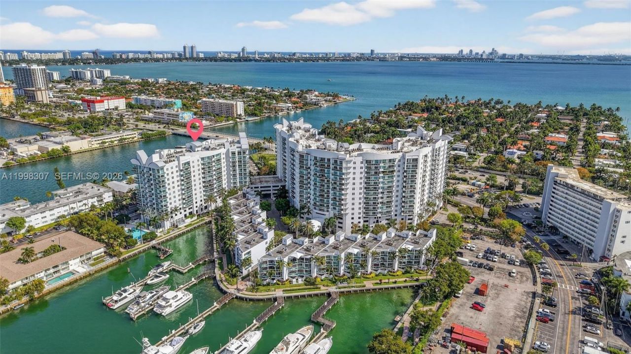 7910 Harbor Island Dr, Unit 406, North Bay Village, FL 33141 Photo