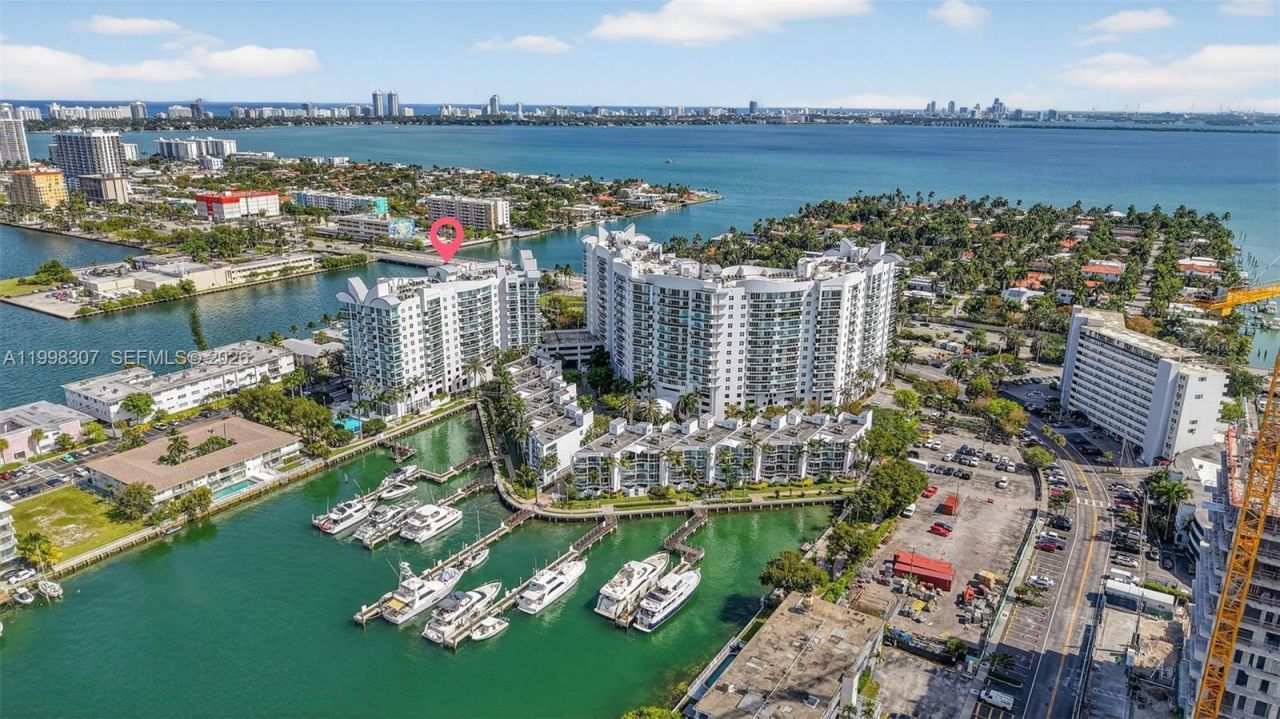 7910 Harbor Island Dr, Unit 406, North Bay Village, FL 33141 Photo