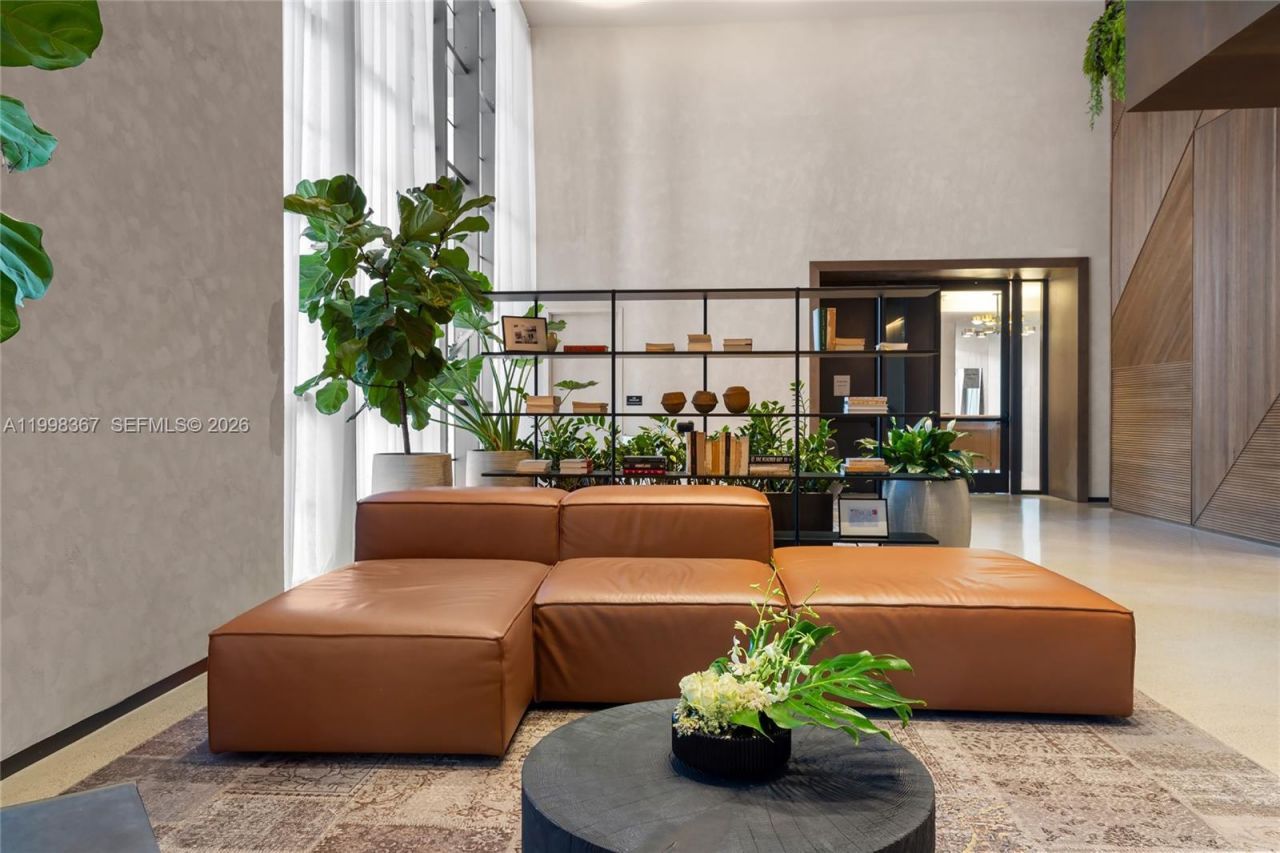 601 NE 1 St, Unit 2716, Miami, FL 33132 Photo