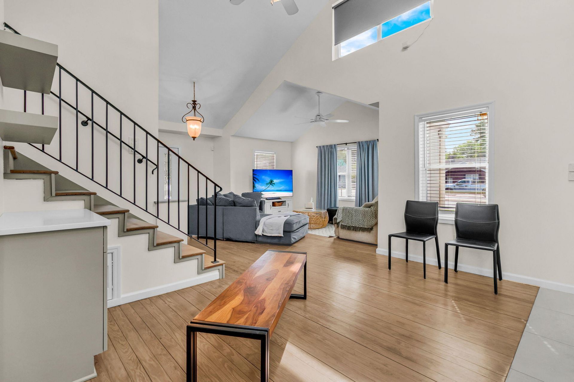 4950 N Rhett Avenue Photo 16