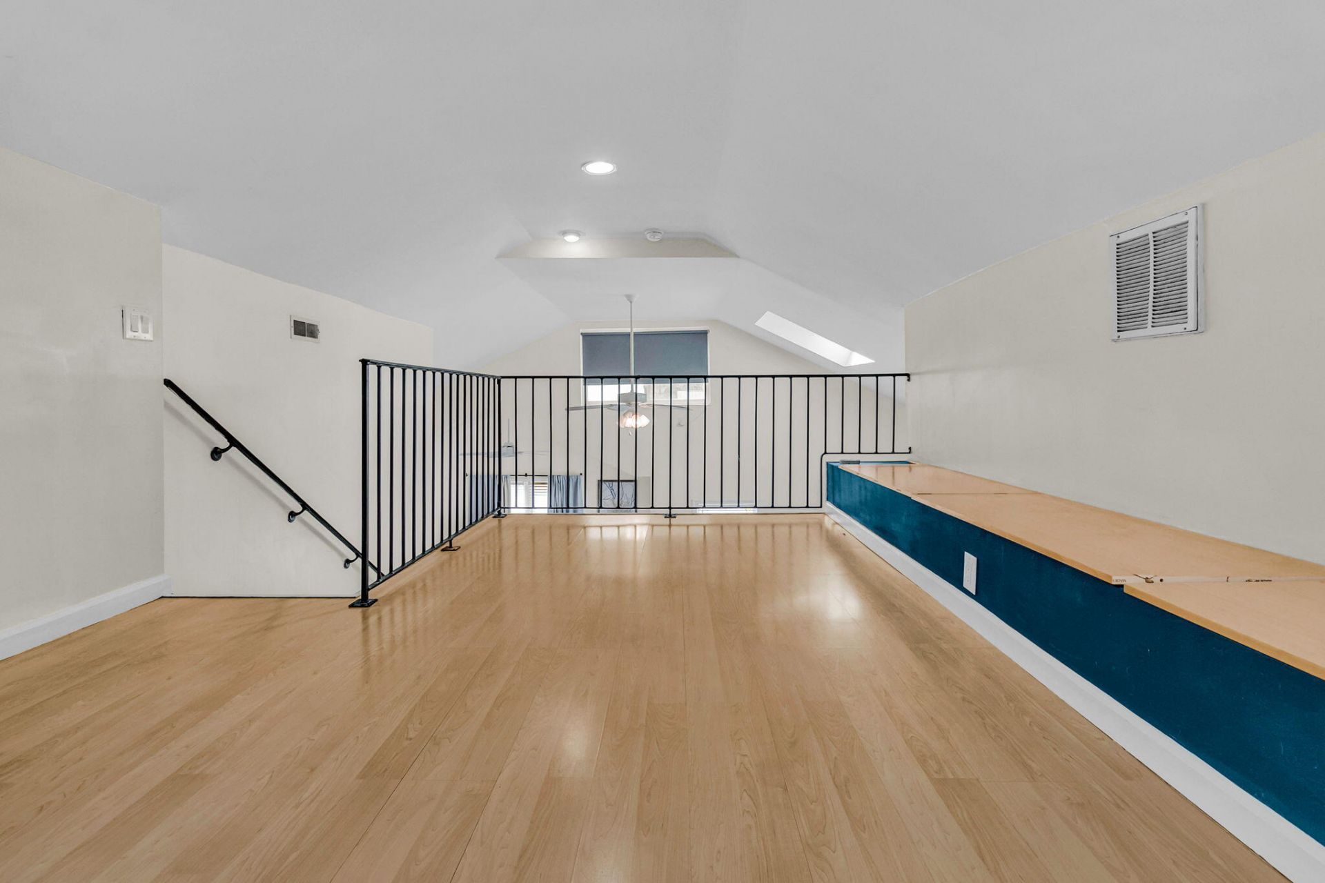 4950 N Rhett Avenue Photo 30