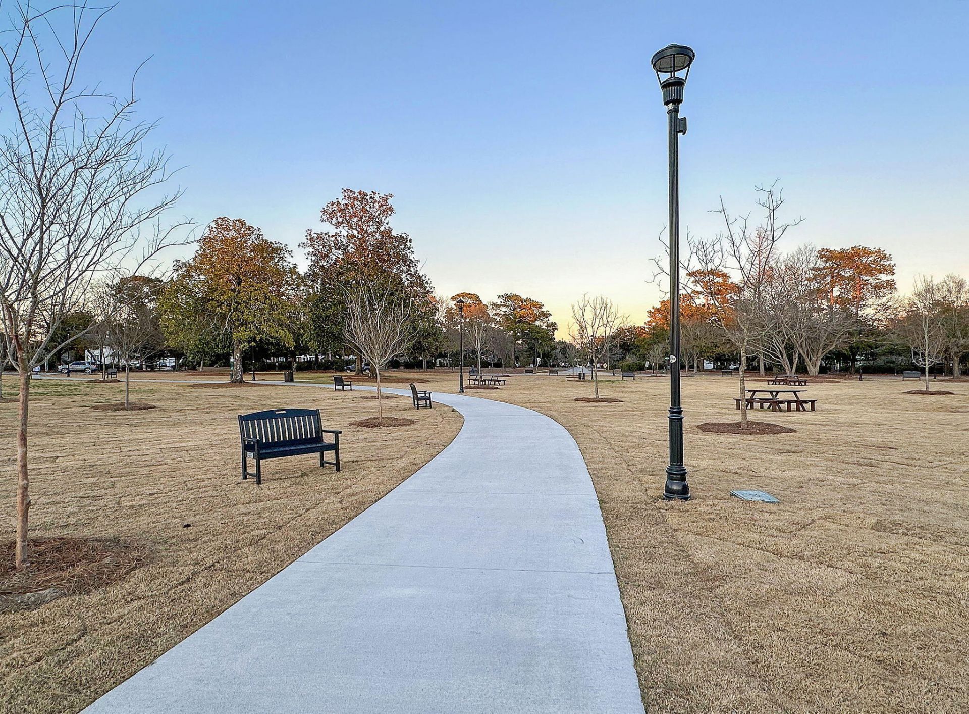 4950 N Rhett Avenue Photo 36