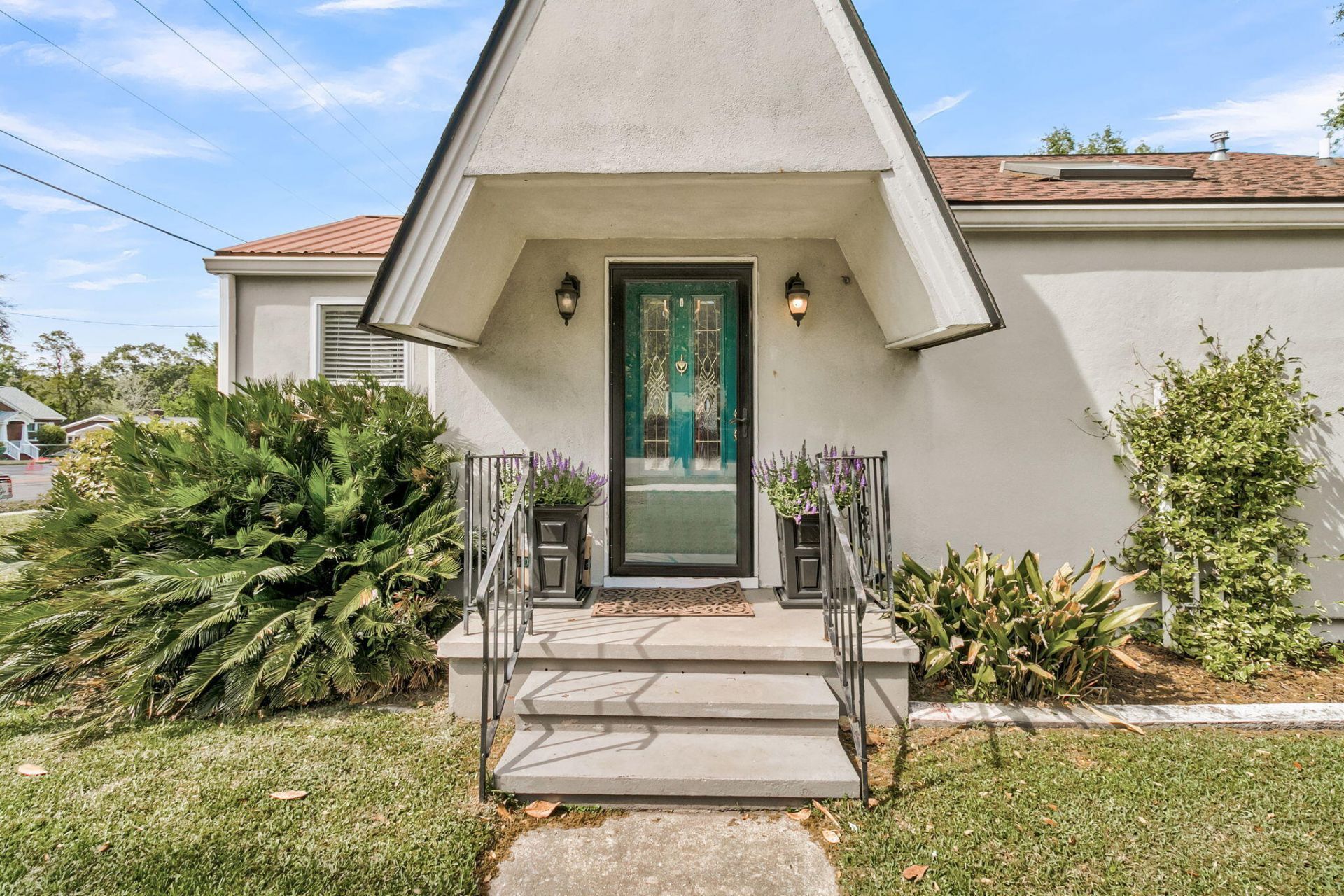 4950 N Rhett Avenue Photo 4