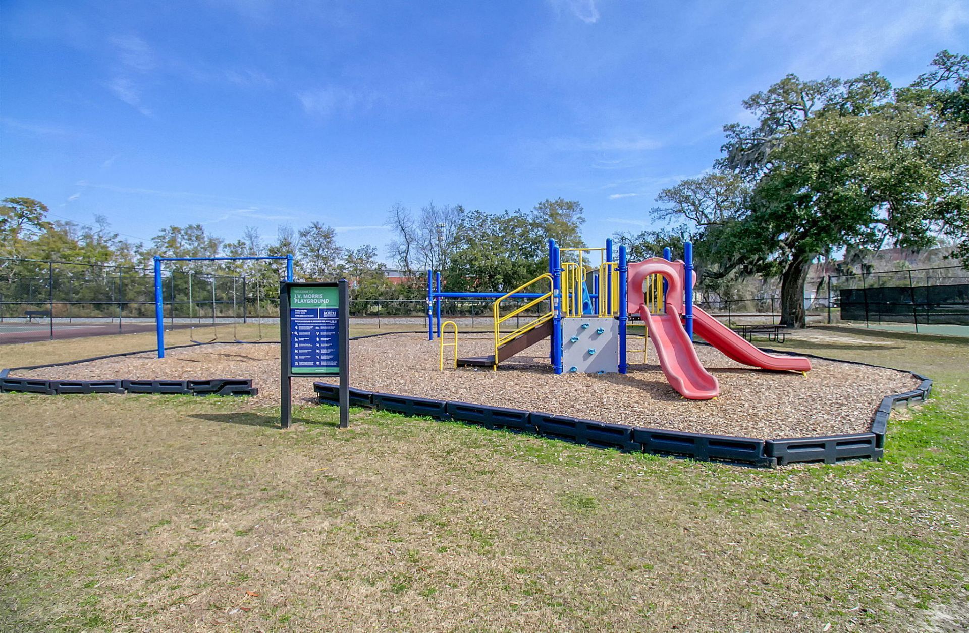 4950 N Rhett Avenue Photo 58