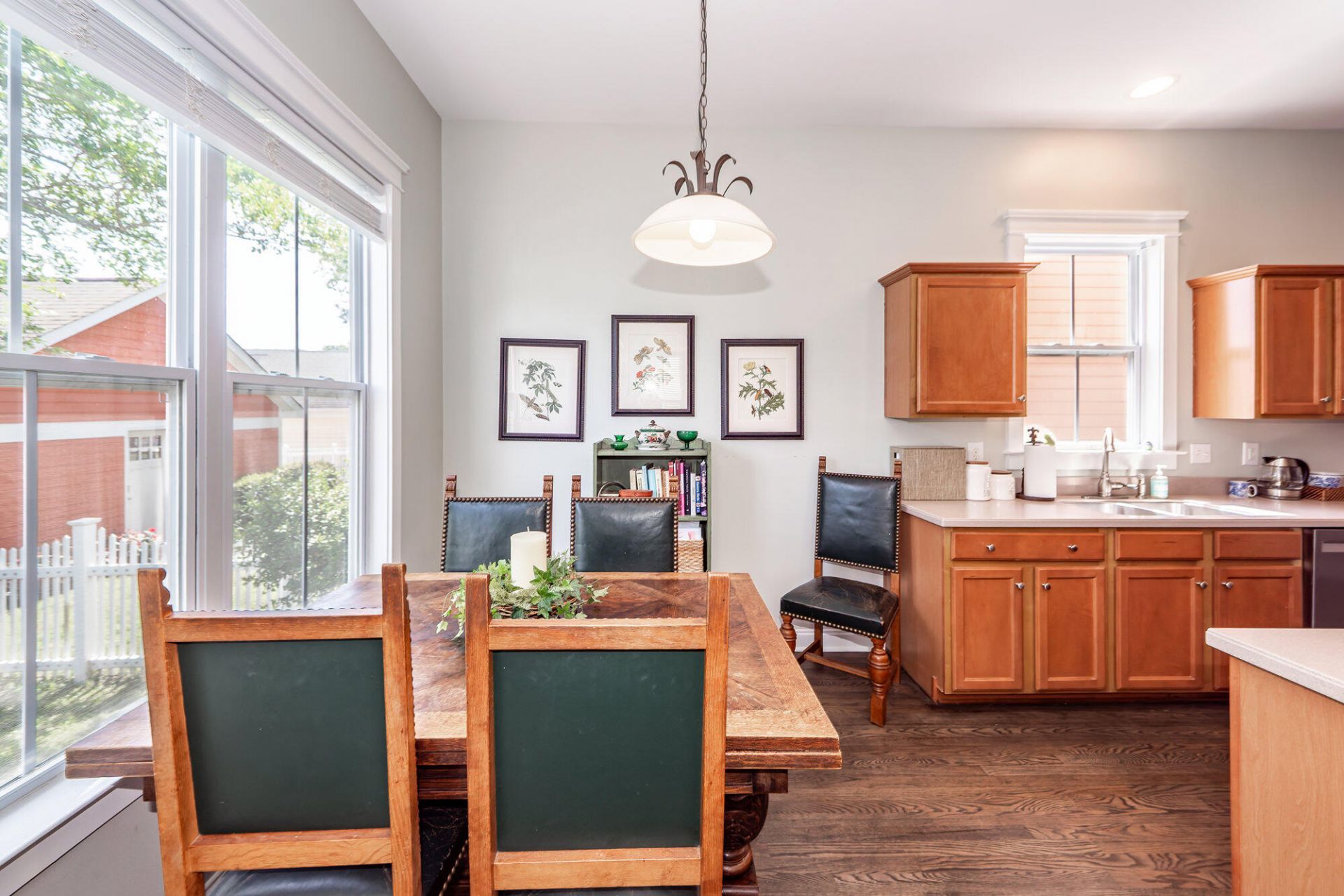 209 Barberry Street Photo 17