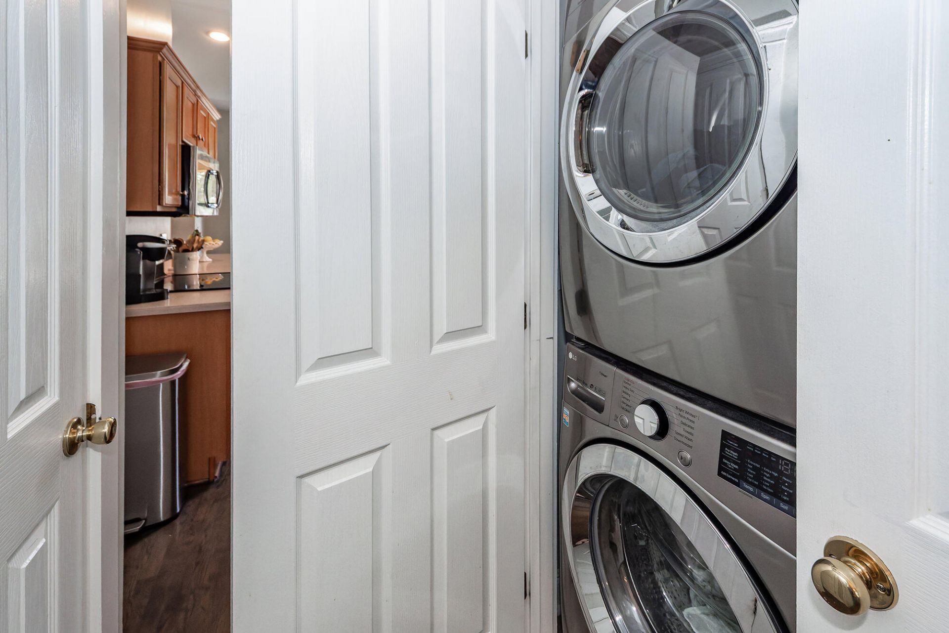 209 Barberry Street Photo 25